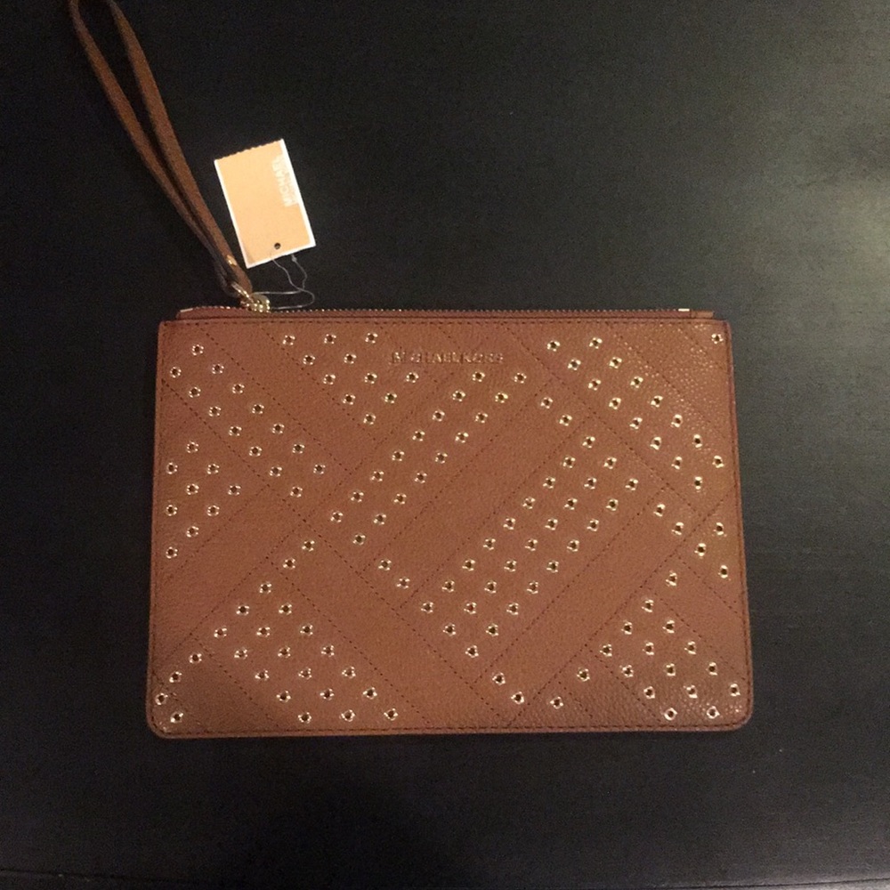 NEW, authentic Michael Kors wristlet